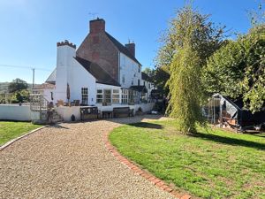 Photo 22- click for photo gallery